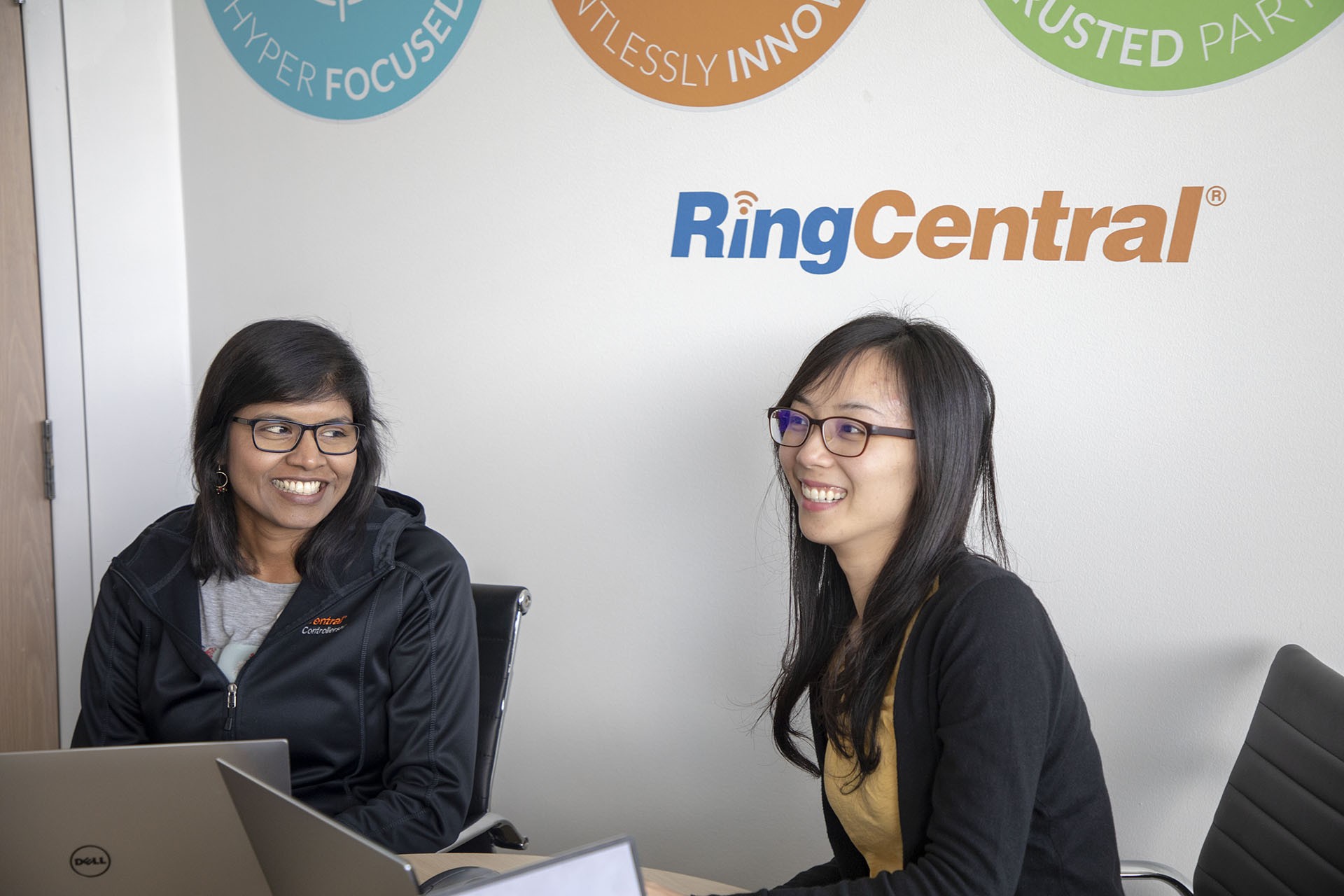 senior-field-marketing-manager-vertical-programs-ringcentral-built-in